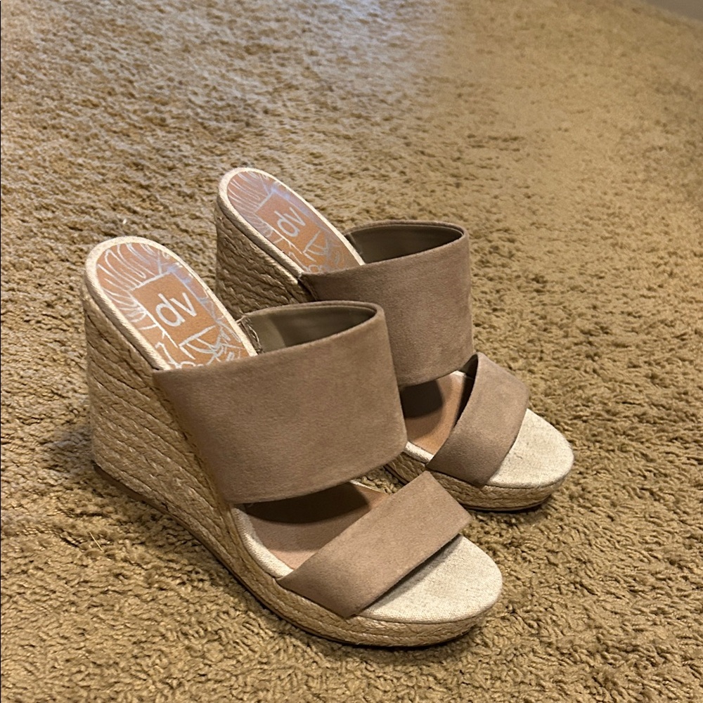 Taupe Wedge Espadrille Sandals Sz 6